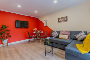 Hayes Home - Easy links to LHR and London